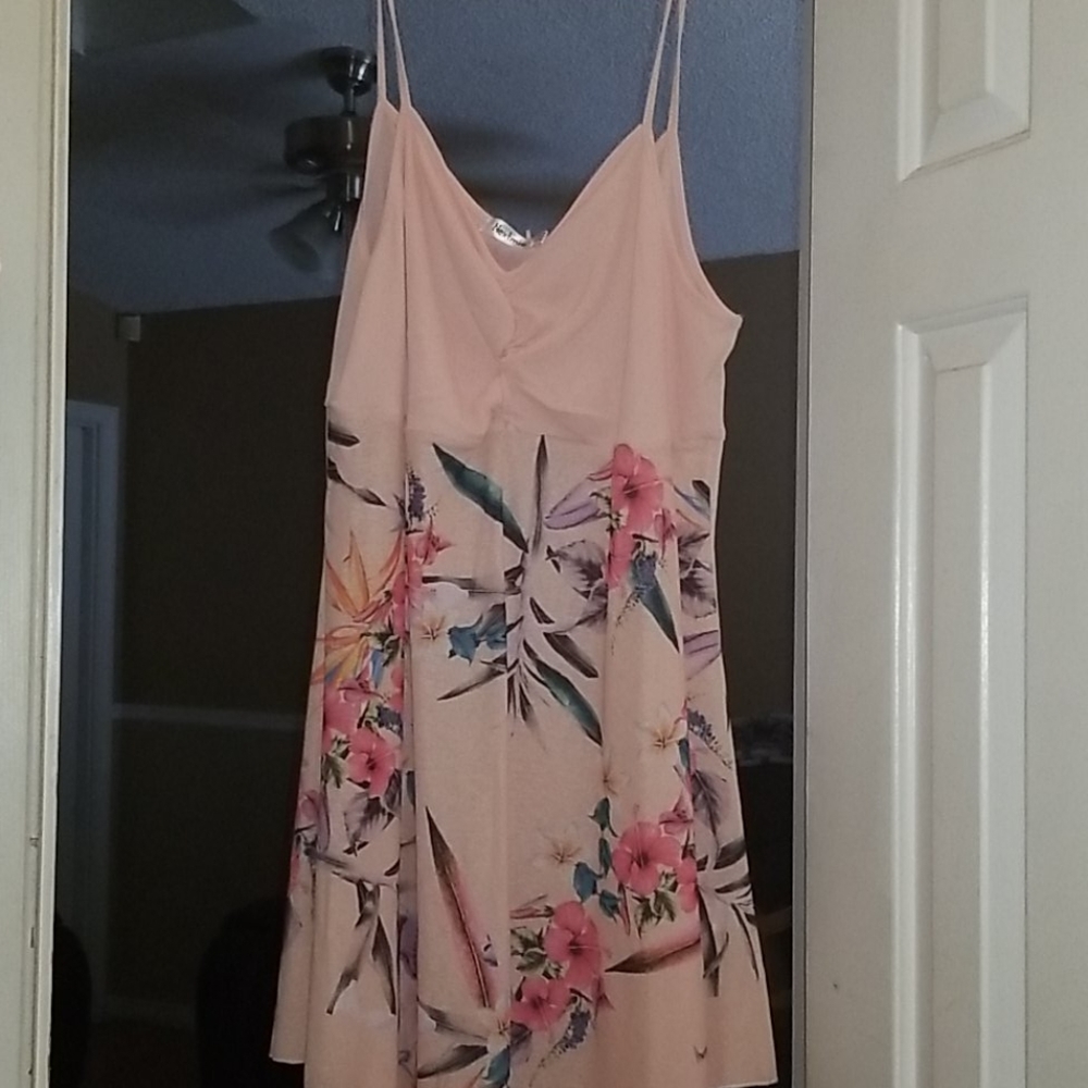 Spag strap floral tank